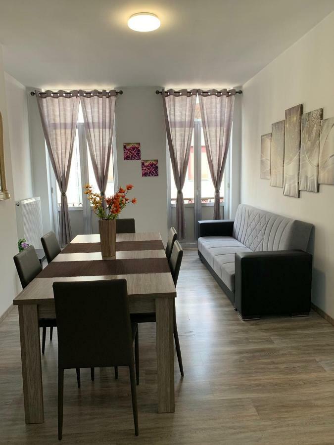 Modern Second Floor * Bruselas